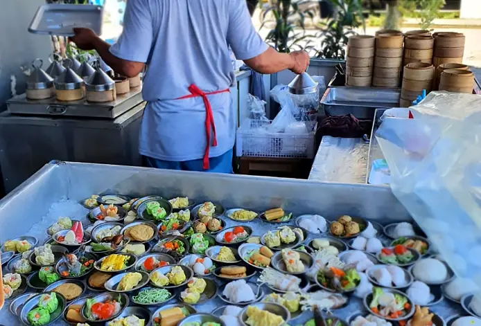 khao lak bang niang fresh morning market dim sum