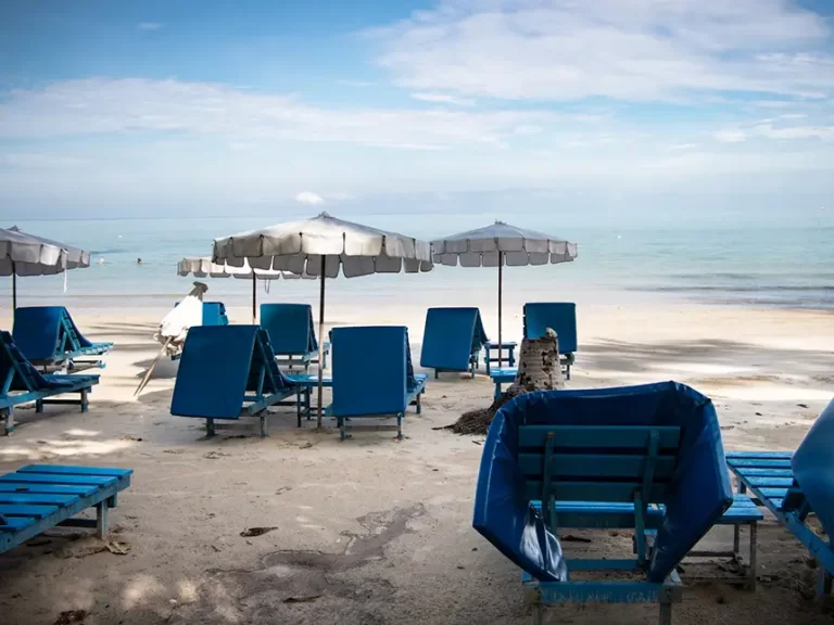 Coconut Beach Long Chair 2 768x576
