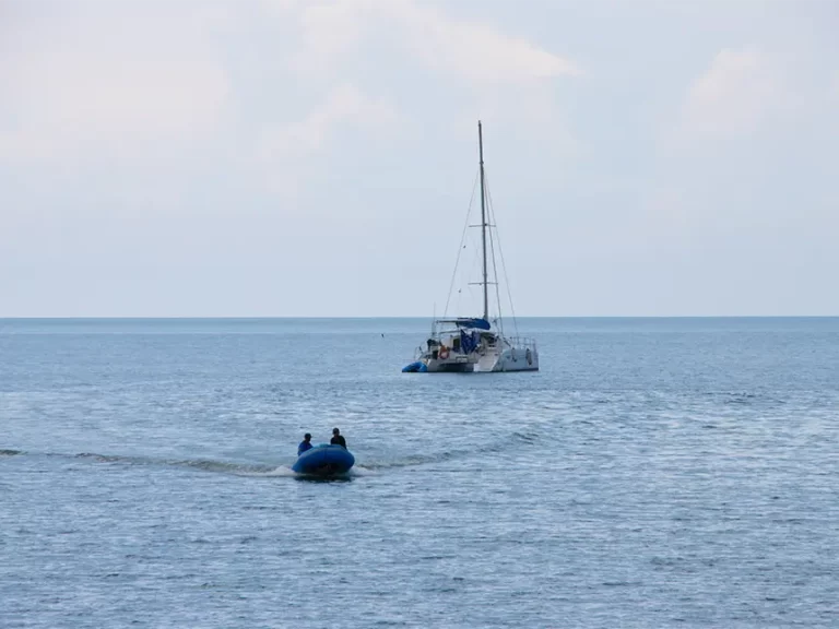 Bang Niang Beach Boat on Sea 768x576