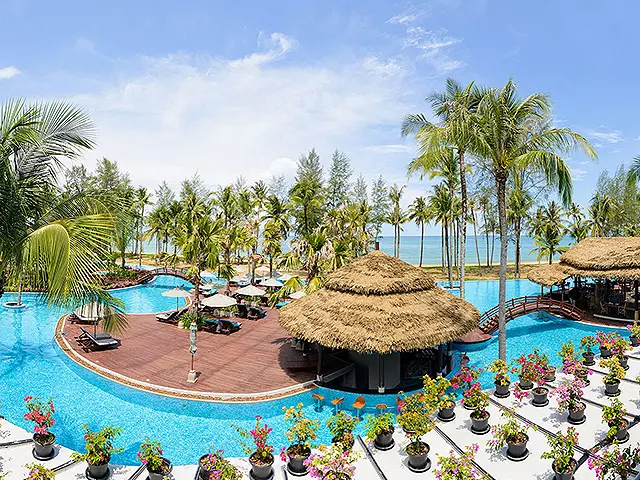 Swimming Pool Swimming Pool