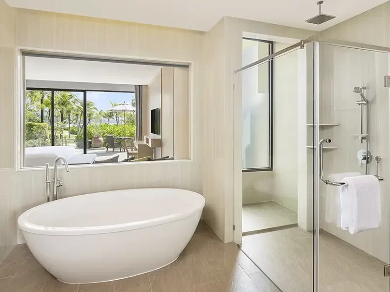 2 Bedroom Villa Bedroom King Bedroom Twins Oceanfront Oceanfront access Terrace 3 768x576