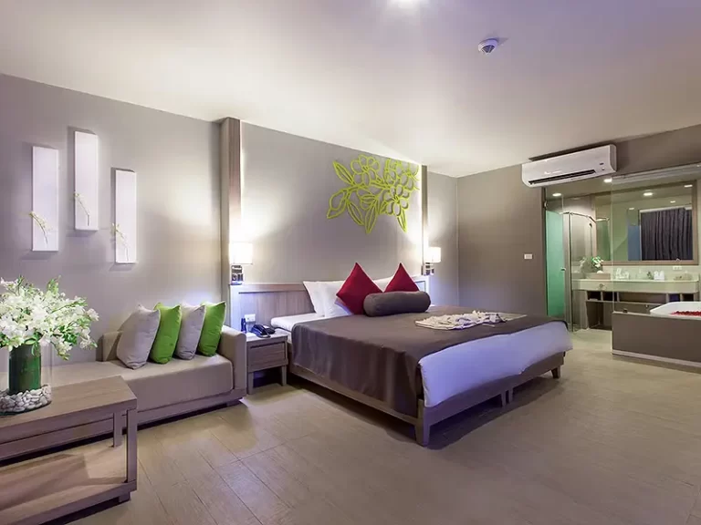 Deluxe Bungalow Beachfront Mountain Wing 2 768x576