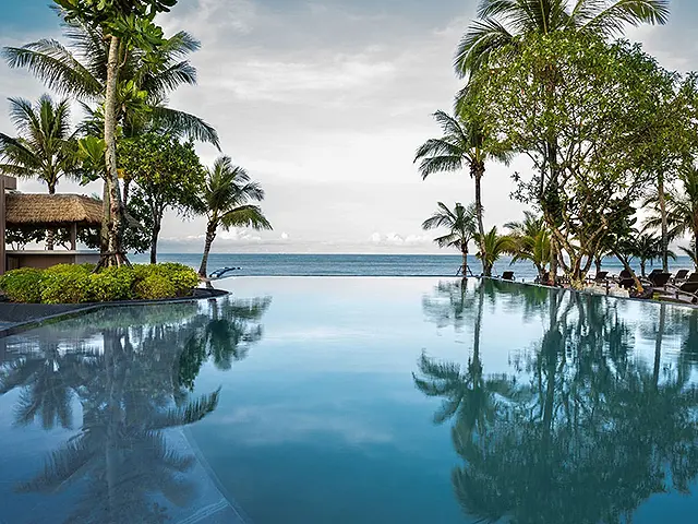 Swimming pool Swimming pool