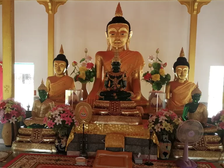 Wat Lak Kaen 768x576