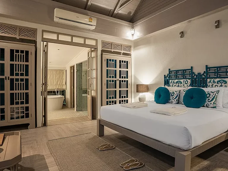 Zeavola Deluxe Beachfront Bungalow 3 768x576