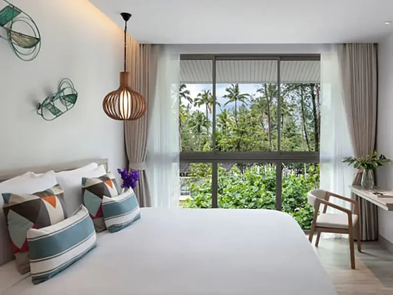 Two Bedroom Family Suite 1 768x576