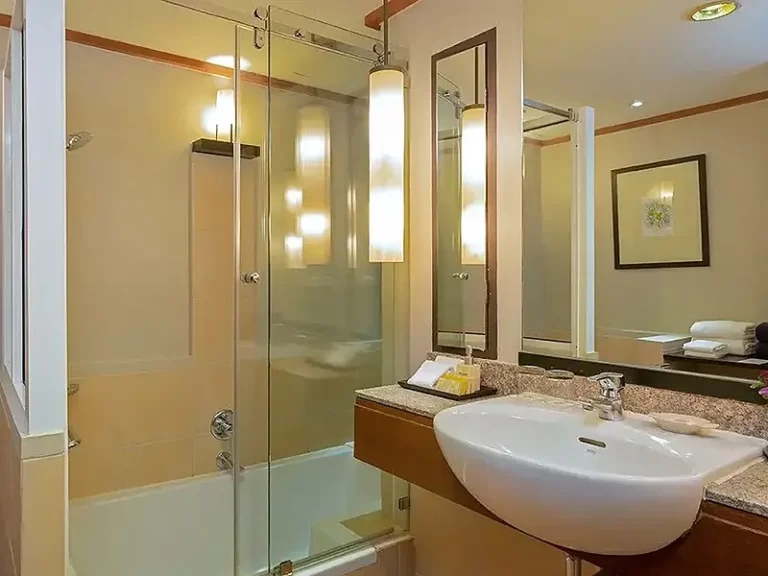 garden pool 3 768x576