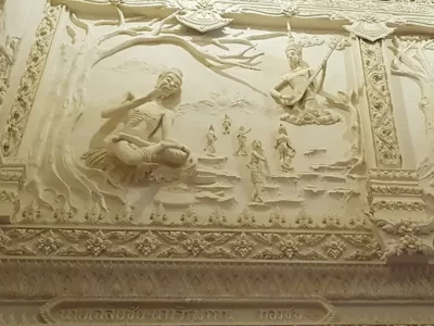 wall carvings Wat Phanat Nikhom