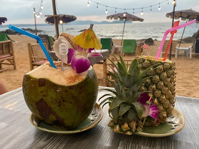 Paradise Beach vibe 1